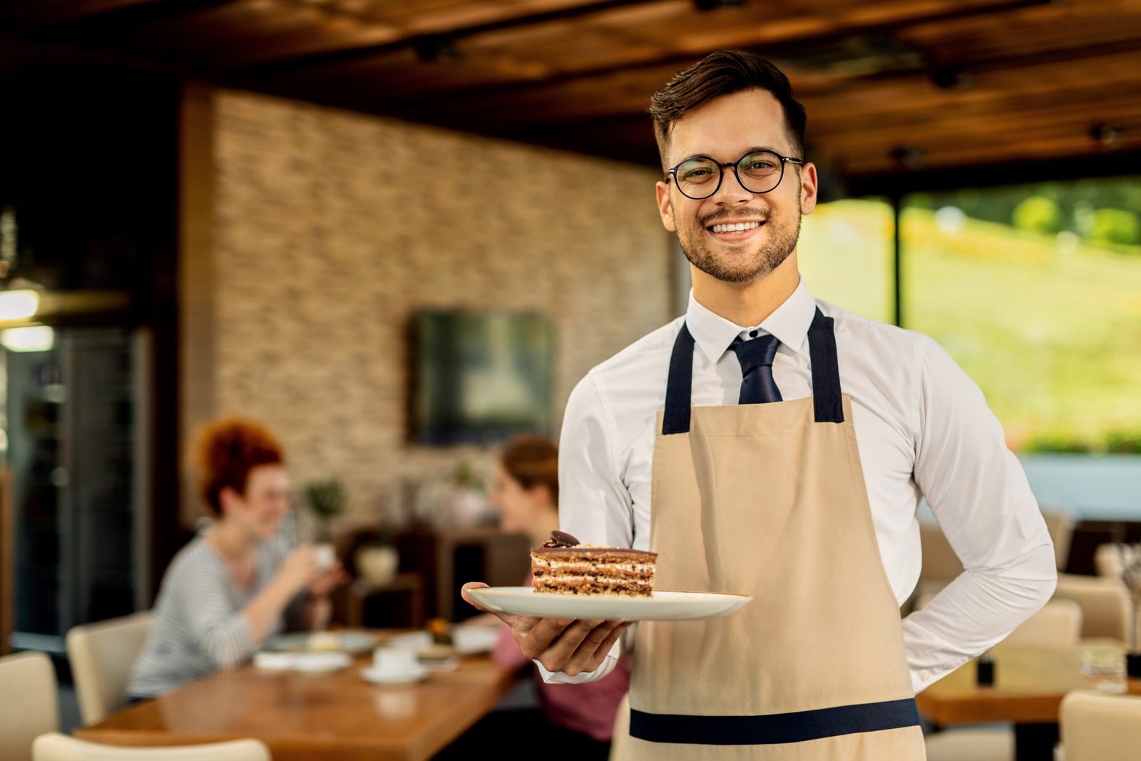 F&B MANAGER